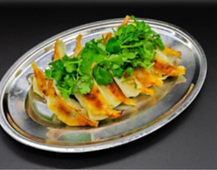 麻辣パクチー餃子 6個