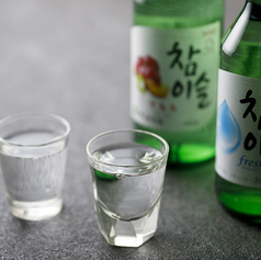 まずは韓国酒で乾杯