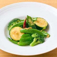 緑野菜のガーリックソテー