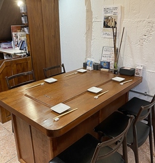 1F 釣りテーブル席 1C 1~5名掛け