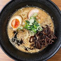 黒こがしとんこつ
