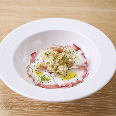 たこのカルパッチョ ラビゴットソース