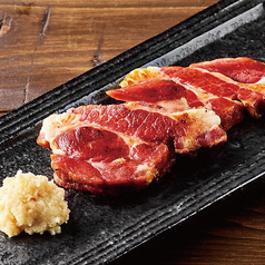 自社工場特製ラムベーコンステーキ