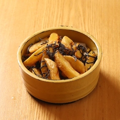 塩昆布バター皮付きフライドポテト