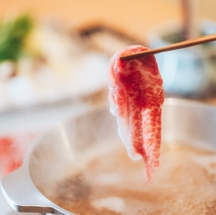 近江牛A5サーロインを使用したすき焼きとしゃぶしゃぶ◎