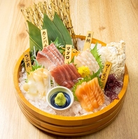 瀬戸内産の魚を使用した新鮮な刺身です