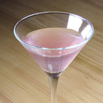 見た目にも可愛いアルコールドリンクは、写真映えも抜群！華やかなひとときを過ごすのにぴったりです