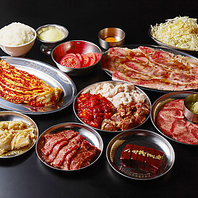 名物の牛タン塩焼きを筆頭に多彩な肉メニューをご用意！