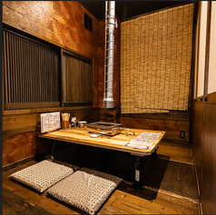 少し広めの4~8名様用掘りごたつ完全個室も1部屋完備。グループでの飲み会や女子会、合コンなど、様々なシーンで大活躍する使い勝手の良いお席です。