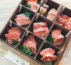 極上赤身焼肉 藤のコース写真