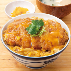 カツ丼(揚げたてをとじます)