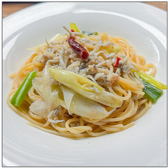 しらすと長葱のペペロンチーノ