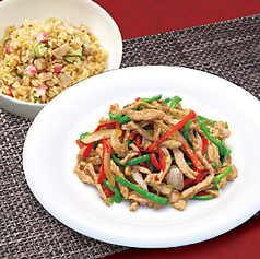 チンジャオロースー＋炒飯