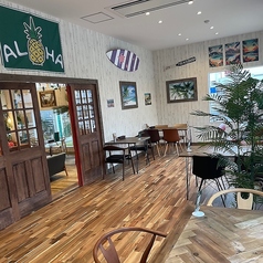ALOHA CAFE Pineapple アロハ カフェ パイナップル 明石店の雰囲気1