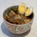 料理メニュー写真&nbsp;ルーロー飯