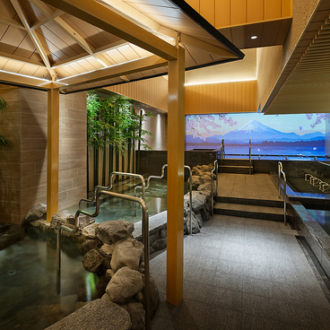 御食事処 ライブ割烹 万蓮の雰囲気1