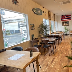 ALOHA CAFE Pineapple アロハ カフェ パイナップル 明石店の雰囲気3