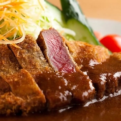 国産牛フィレ肉のカツレツ　〜自家製デミグラスソースで〜の写真