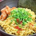 料理メニュー写真 自家製 鶏油（チーユ）の油そば＜中太ちぢれ麺 or 極太麺＞