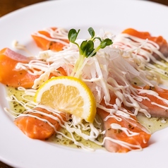 サーモンカルパッチョ