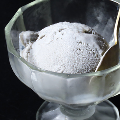 黒ごまアイス/レモンシャーベット