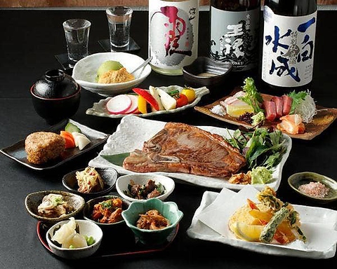 【小川町駅徒歩1分】　ステーキと多彩な鮮魚を味わえる和食店！15種日本酒飲み放題も