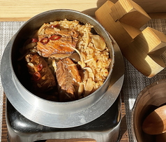 高木商店の焼き鯖アヒージョ釜飯