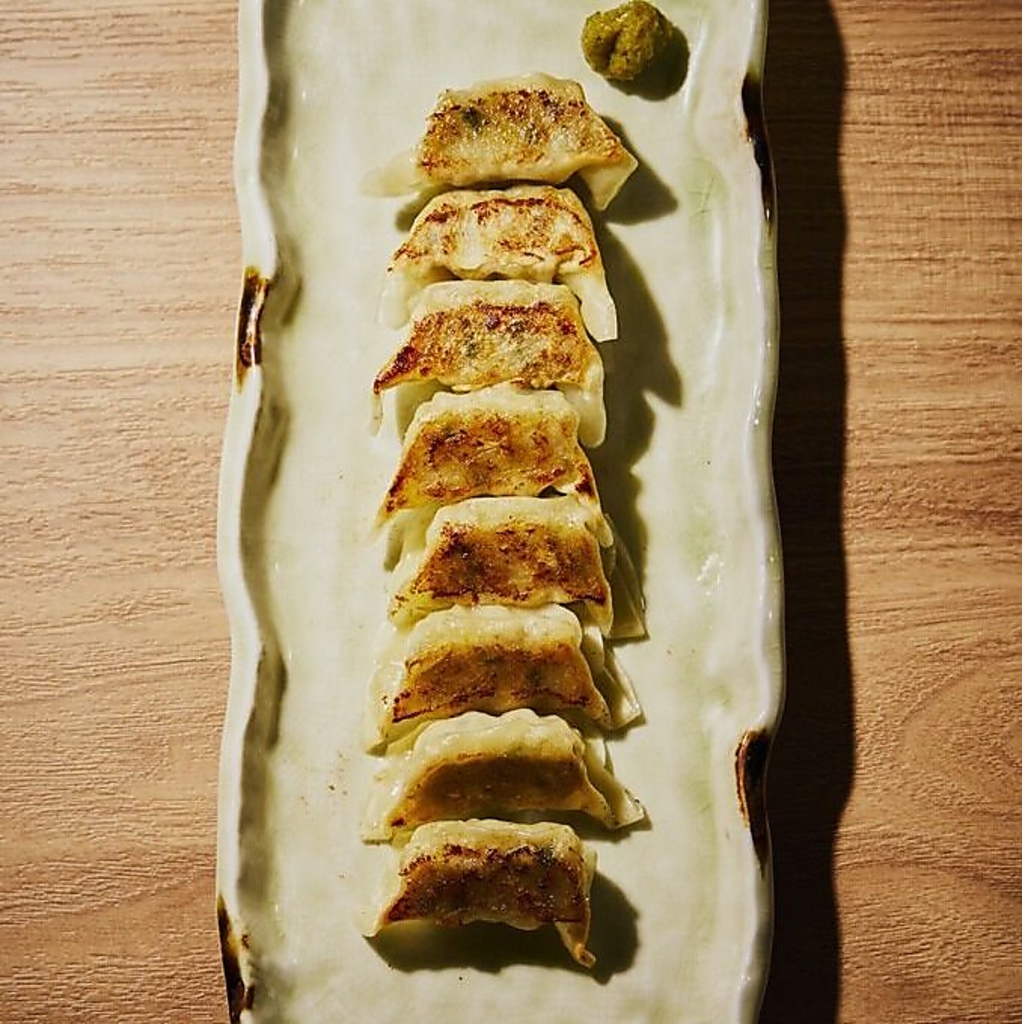 餃子はイチオシ◎餃子とビールで乾杯しましょう！！