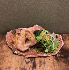 手羽先の塩焼き　柚子胡椒添え