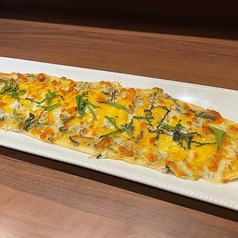 大葉しらすピザ