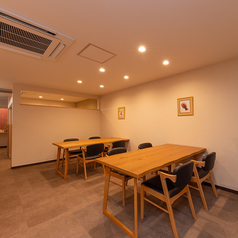 街の喧騒から一歩離れた、大人空間での落ち着いたデートなどにどうぞ♪