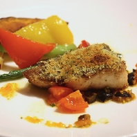 お得なブッフェ付きランチコース