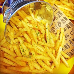 2Peace自慢のフライドポテト