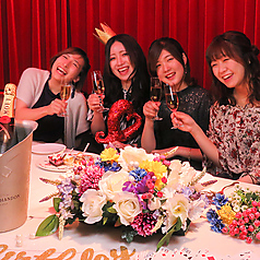 ダイニングダーツバー Bee 天神店の特集写真