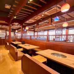 6名様まででご利用いただけるソファー席です。