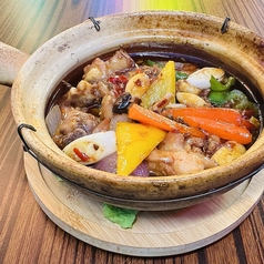 秘製麻辣チキン鍋