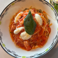 料理メニュー写真&nbsp;ベーコンとモッツァレラチーズのトマトソース
