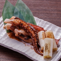 青森産イカ下足と焼き葱のバター醤油焼き