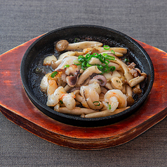 キノコと海鮮のバター焼き