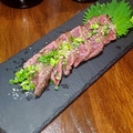 料理メニュー写真&nbsp;馬レバ刺し／炙り馬刺し