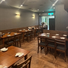 肉×魚×釜めし　大阪ブラウン　大阪駅前第3ビル店の雰囲気1