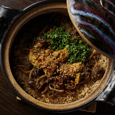 牛時雨と雲丹の土鍋飯