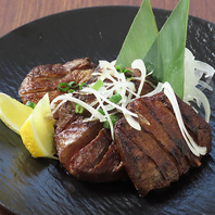 ゆったり個室が人気の和食居酒屋で自慢の牛タンを堪能！