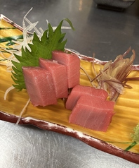 本まぐろ刺し(中とろ)