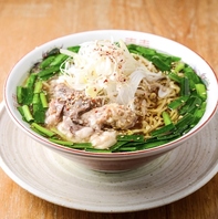 必食！！旨みたっぷり自慢の≪テールラーメン≫