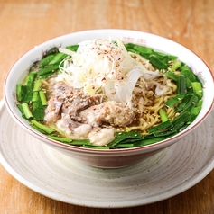 必食！！旨みたっぷり自慢の≪テールラーメン≫の写真