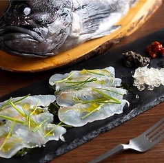 本日の熟成魚のカルパッチョ