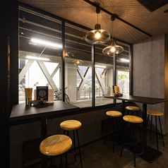 4名かけテーブル