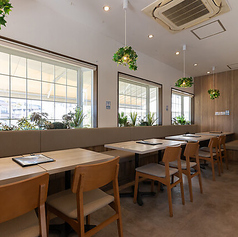 考えた人すごいわブレッドパーク 名取店の雰囲気1