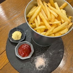 ポテトフライバケツ盛り